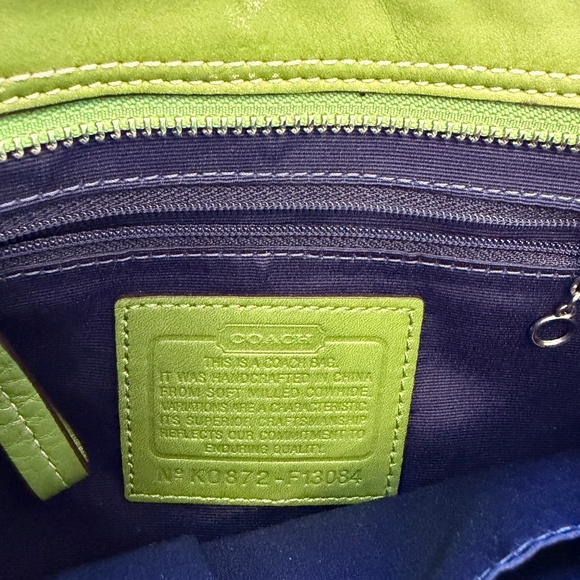 Coach Medium Hampton Lime Green Leather Y2K Carryall - Picture 9 of 11